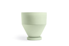 8.5" Jouet Pot with Water Saucer