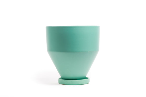 *SALE* 8.5" Jouet Pot with Water Saucer $20.00
