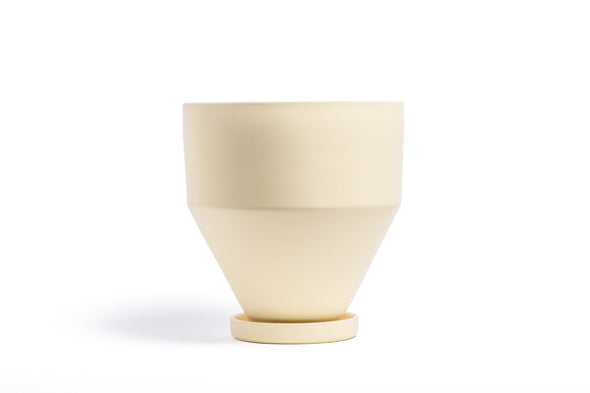 *SALE* 8.5" Jouet Pot with Water Saucer $20.00